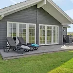Hathulf - 700m From The Sea By Interhome Nedre Lysabild
