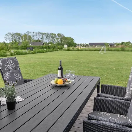 Hathulf - 700m From The Sea By Interhome Nedre Lysabild