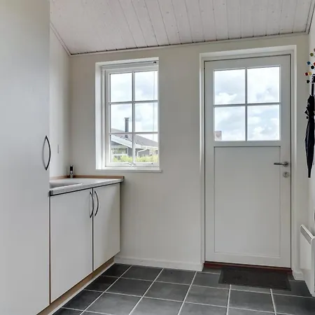 Hathulf - 700m From The Sea By Interhome Holiday home Nedre Lysabild