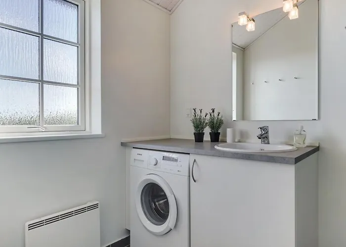 Feriehus Hathulf - 700m From The Sea By Interhome