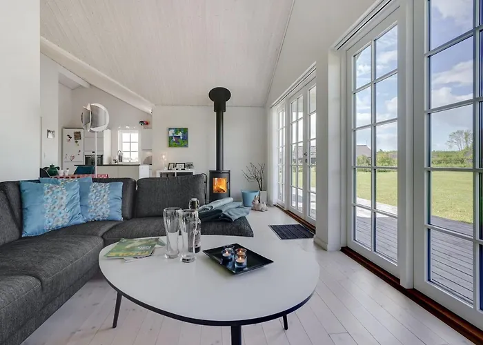 Hathulf - 700m From The Sea By Interhome Nedre Lysabild